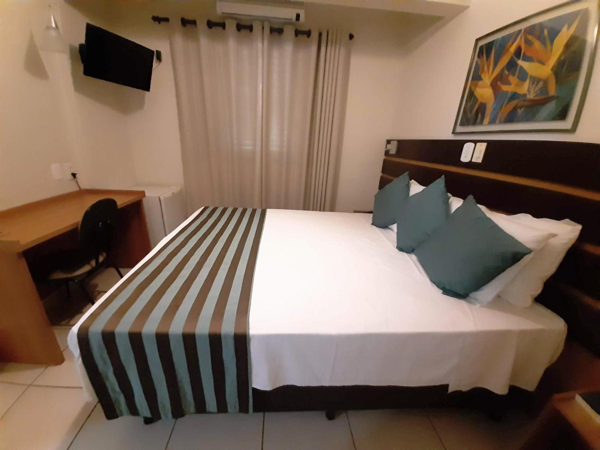 Hotel Ferraz Pouso Alegre Room photo