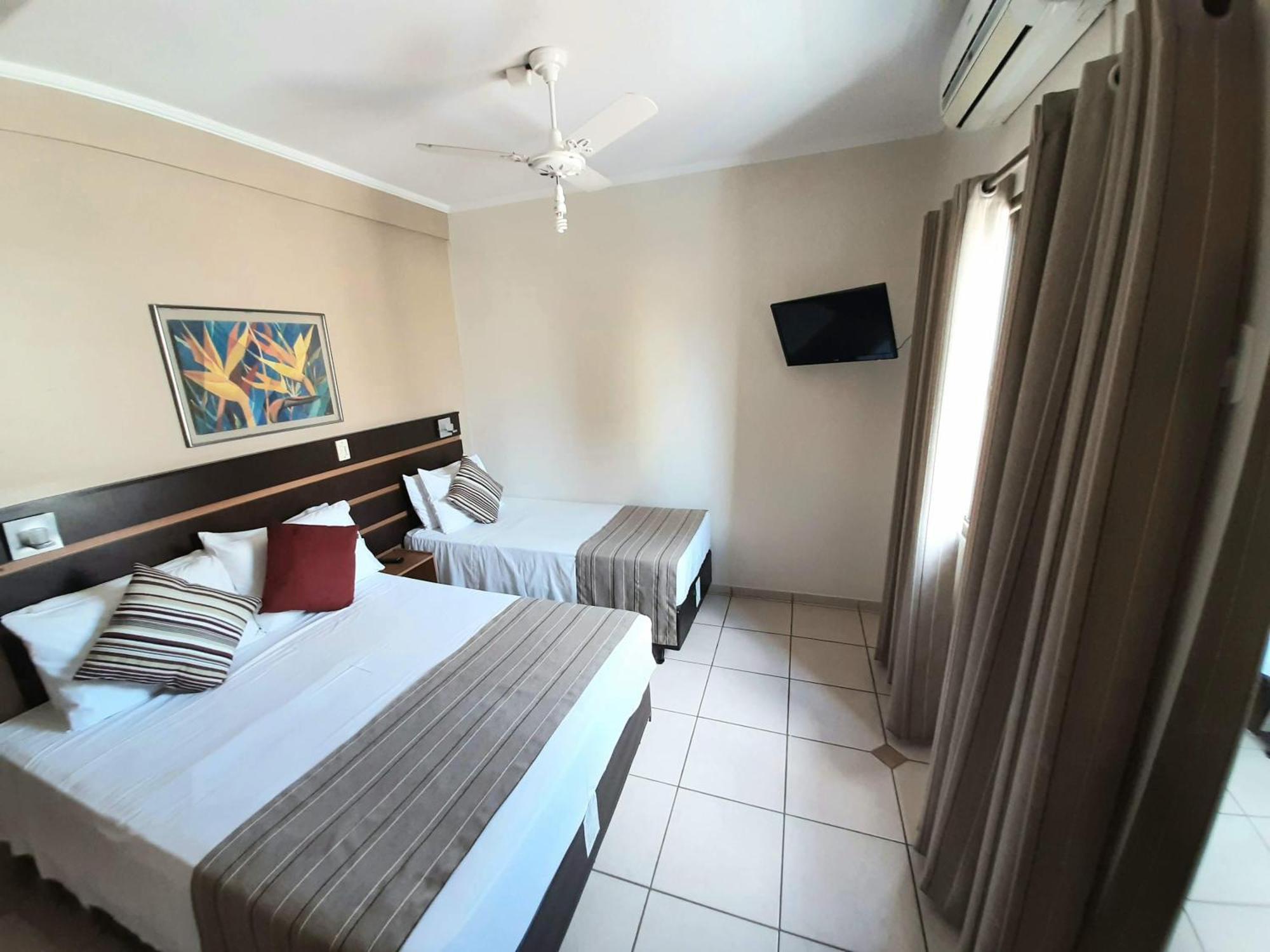 Hotel Ferraz Pouso Alegre Room photo